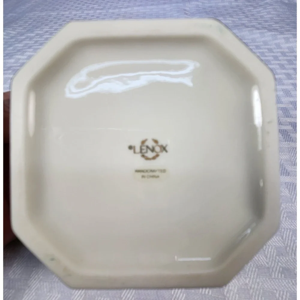 Prescious Lenox Trinket Musical Jewelry Box White Gold-Tone Trim Excellent!